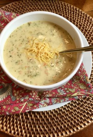 Instant Pot Broccoli Soup