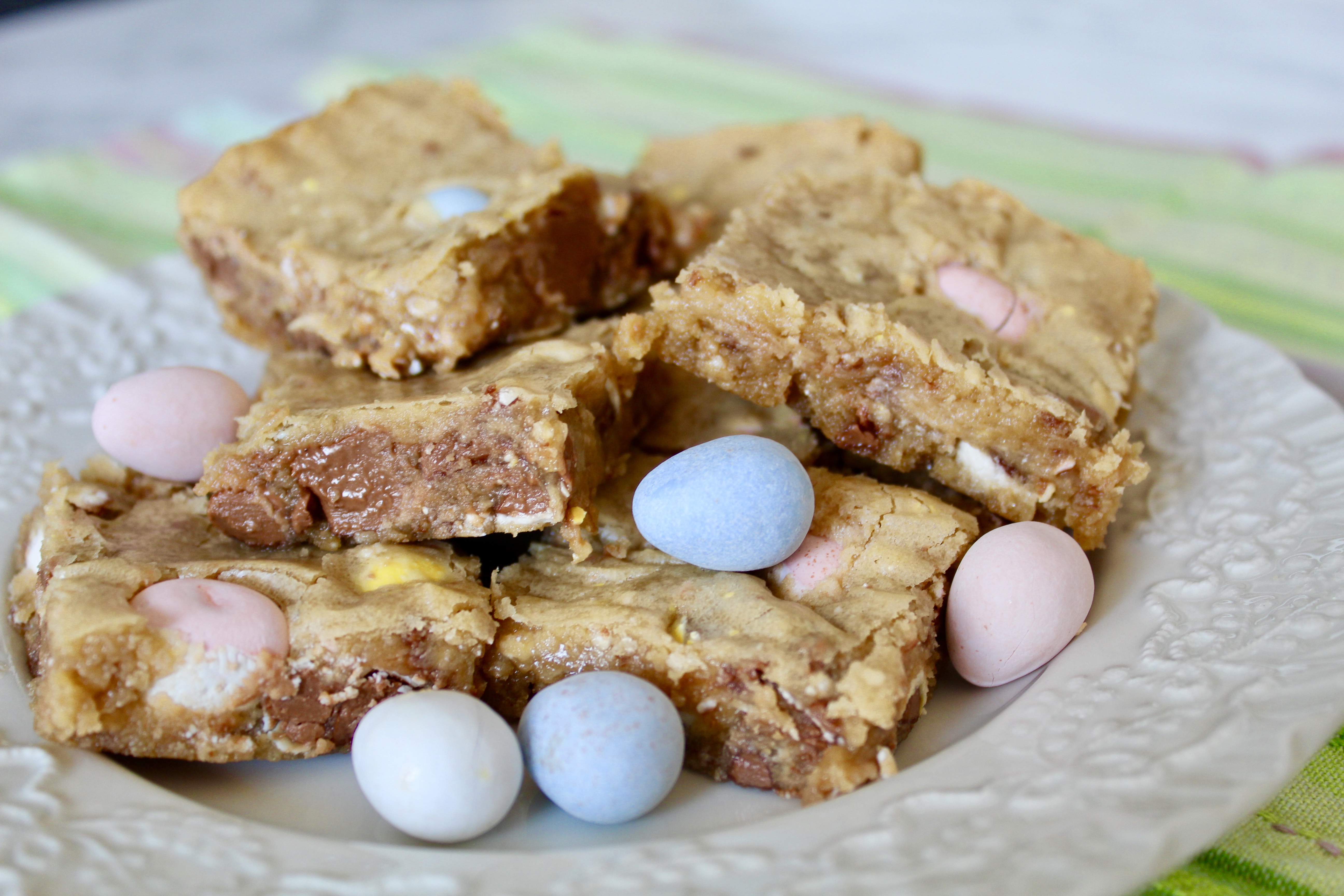 Cadbury Egg Blondies