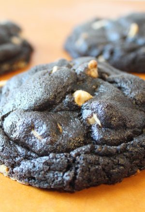 NYC Levain Bakery Chocolate Peanut Butter Cookie