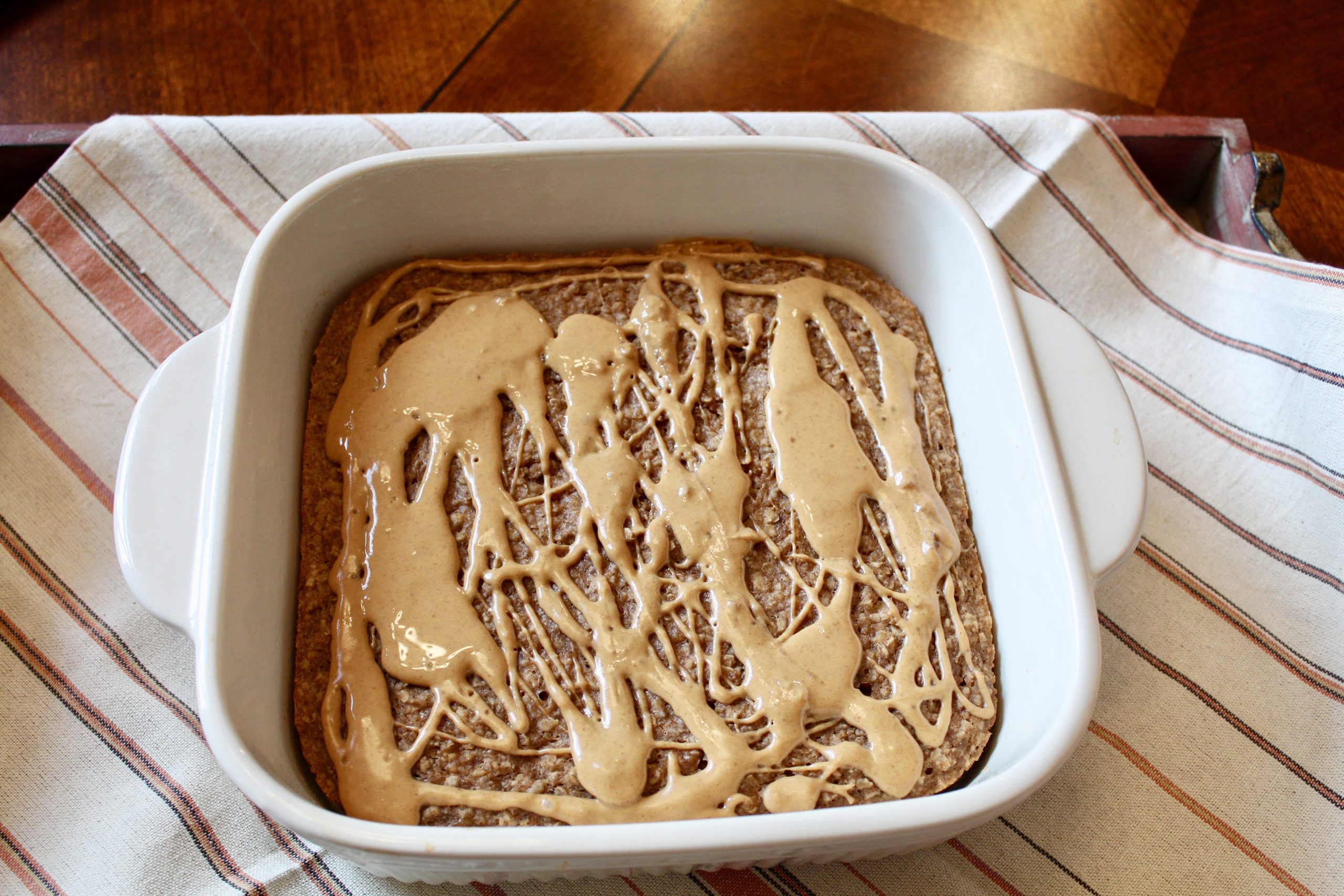 Peanut Butter Banana Baked Oatmeal Bars