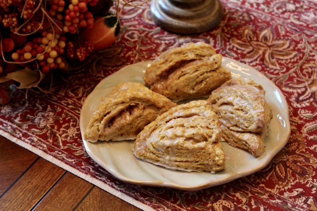 Pumpkin Cinnamon Swirl Scones