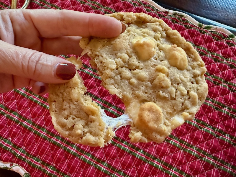 Crispy Marshmallow Cookies (like Costco) 